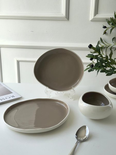 طقم صحون  18 قطعه الشكل العشوائي